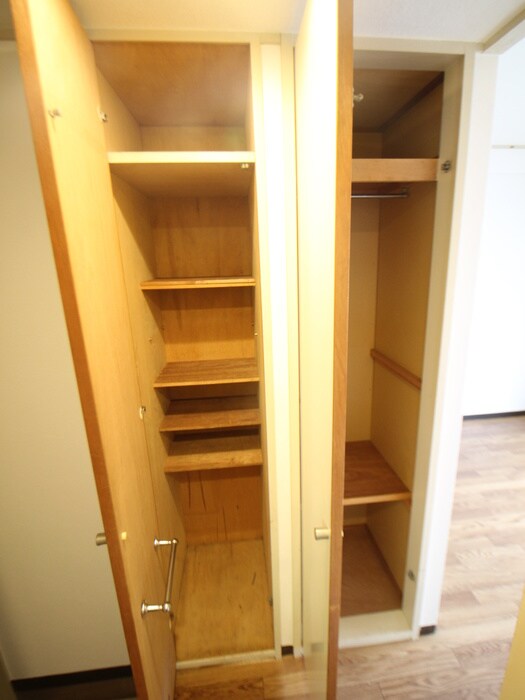 物件内観写真14　(収納)