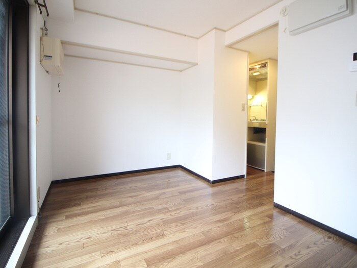 物件内観写真21　(居室)