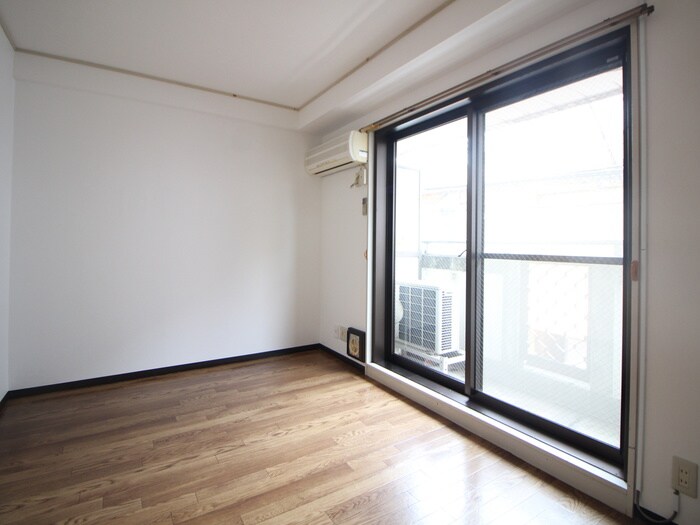 物件内観写真22　(居室)