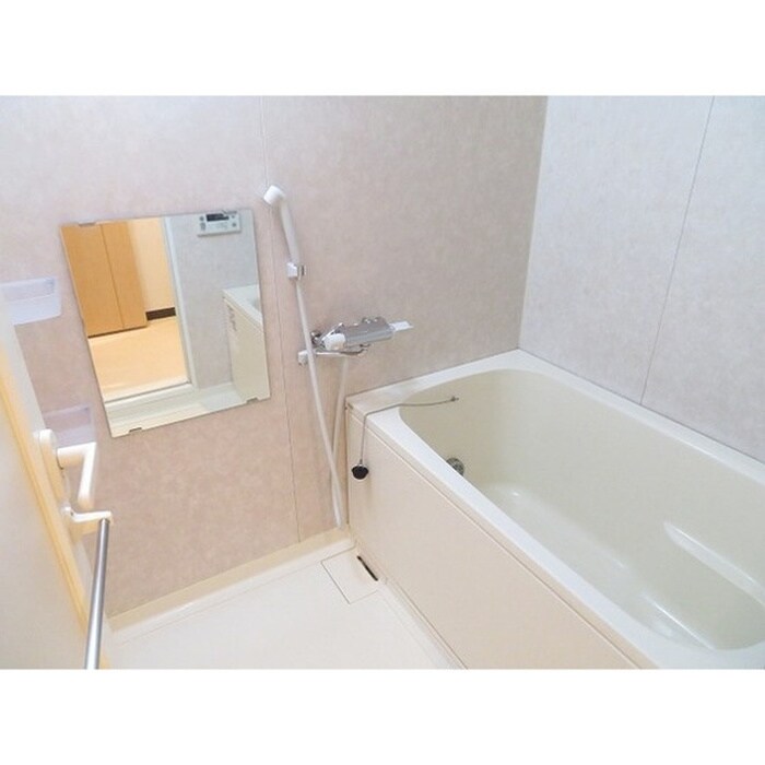 物件内観写真12　(バス／シャワールーム等)