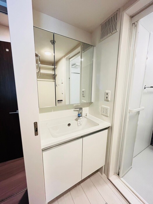 物件内観写真14　(洗面)