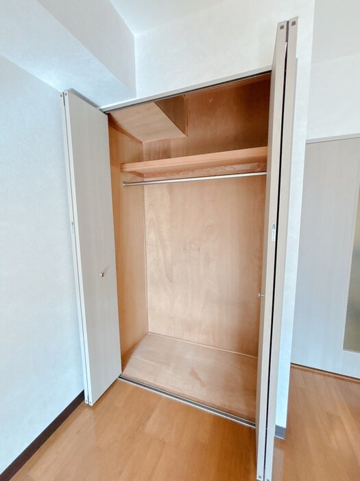 物件内観写真10　(収納)