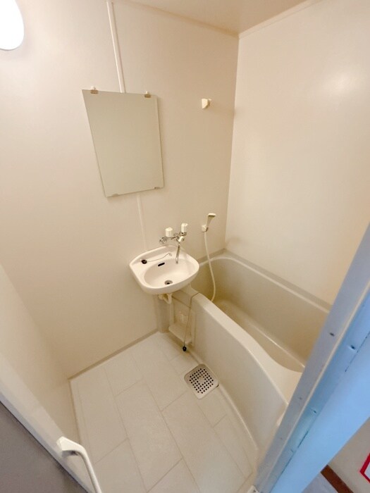 物件内観写真11　(バス／シャワールーム等)