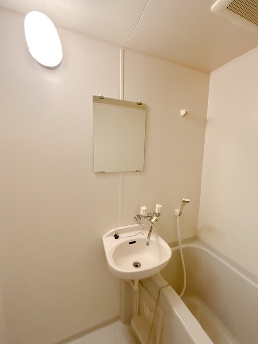 物件内観写真13　(洗面)