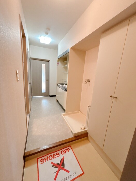 物件内観写真15　(廊下)