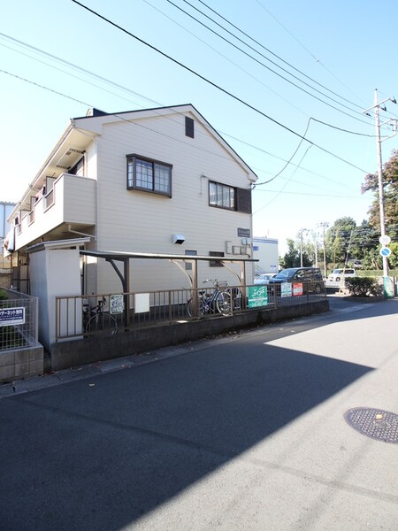 パ－クハイツ岸外観写真