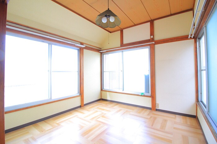 物件内観写真8　(居室)