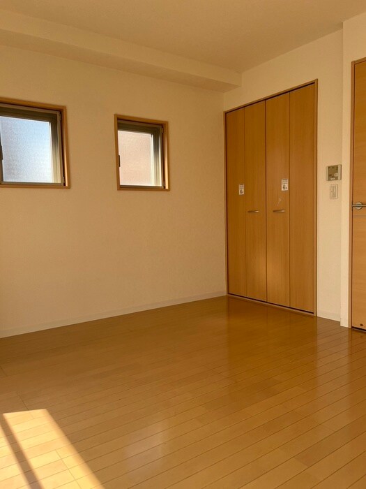 物件内観写真11　(居室)