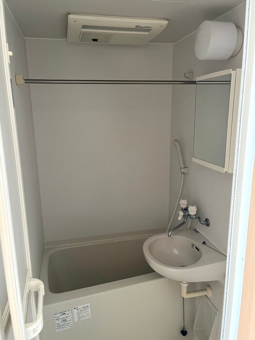 物件内観写真13　(バス／シャワールーム等)