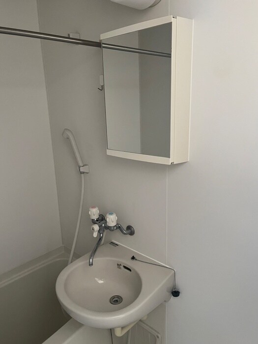 物件内観写真14　(洗面)