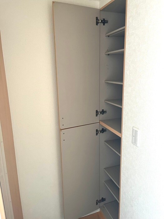 物件内観写真18　(靴箱)