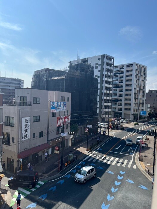 物件内観写真20　(室内からの展望)