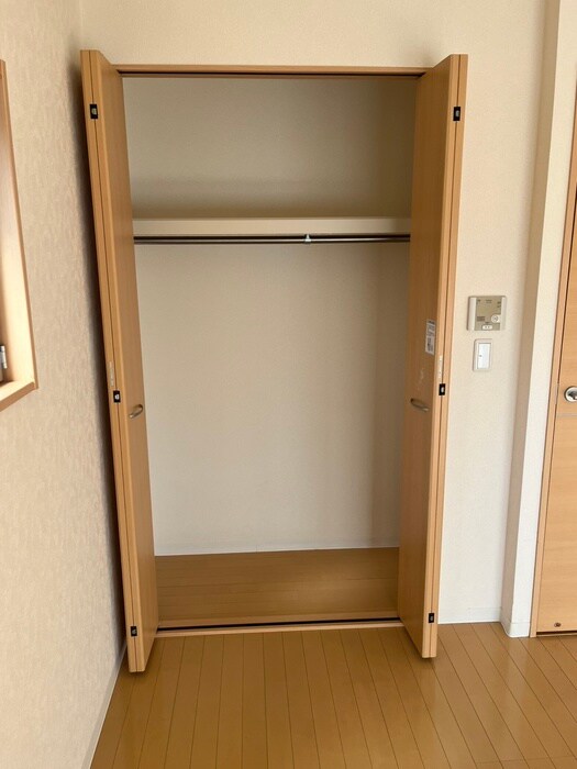 物件内観写真21　(収納)