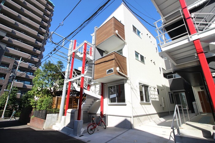 物件外観写真2　(外観写真)