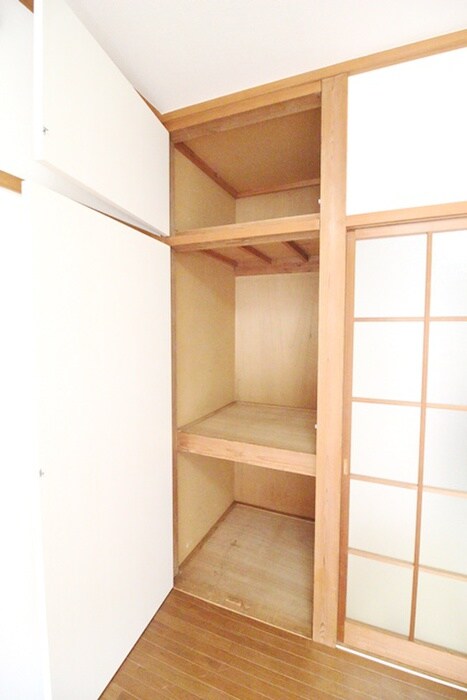 物件内観写真11　(収納)
