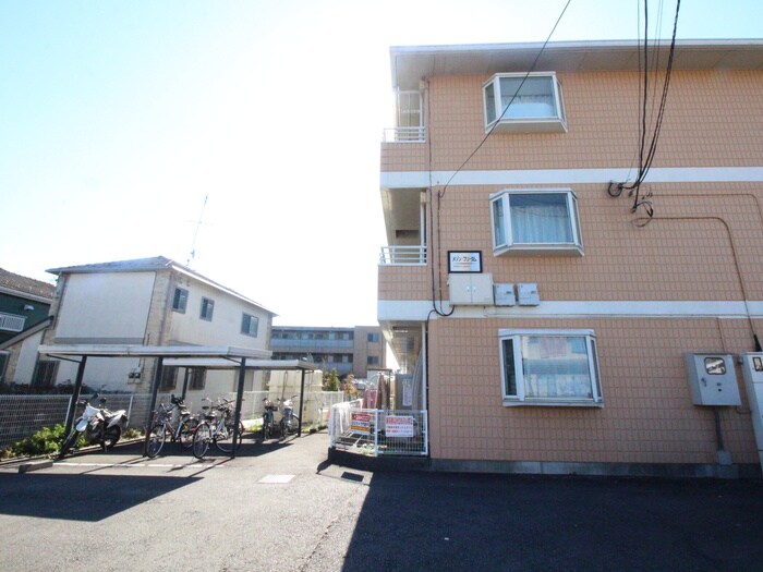 物件外観写真3　(外観写真)