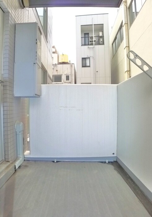 物件内観写真16　(ベランダ・バルコニー)