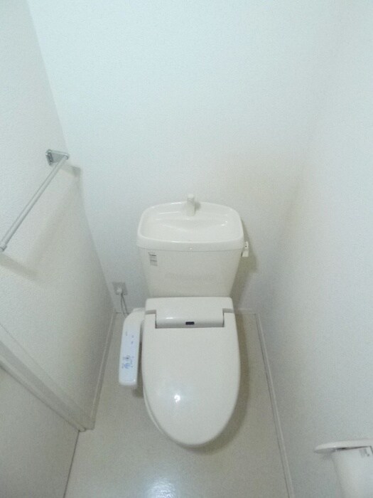 物件内観写真12　(トイレ)