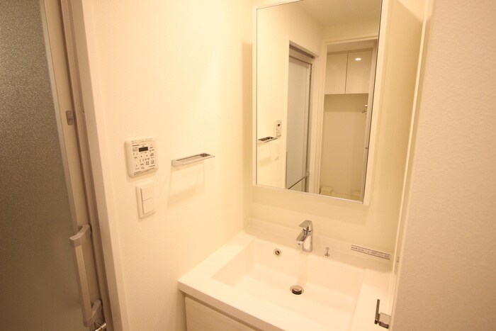 物件内観写真12　(洗面)