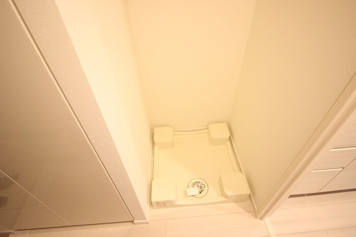 物件内観写真13　(洗濯機置場)