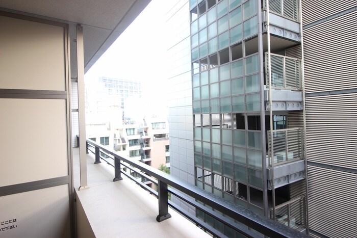 物件内観写真21　(室内からの展望)