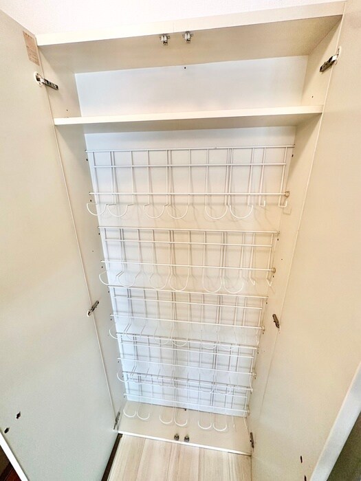 物件内観写真18　(靴箱)