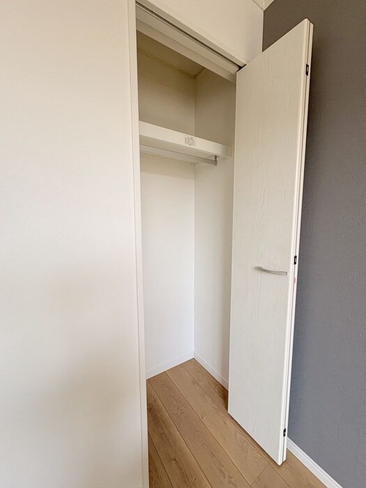 物件内観写真11　(収納)