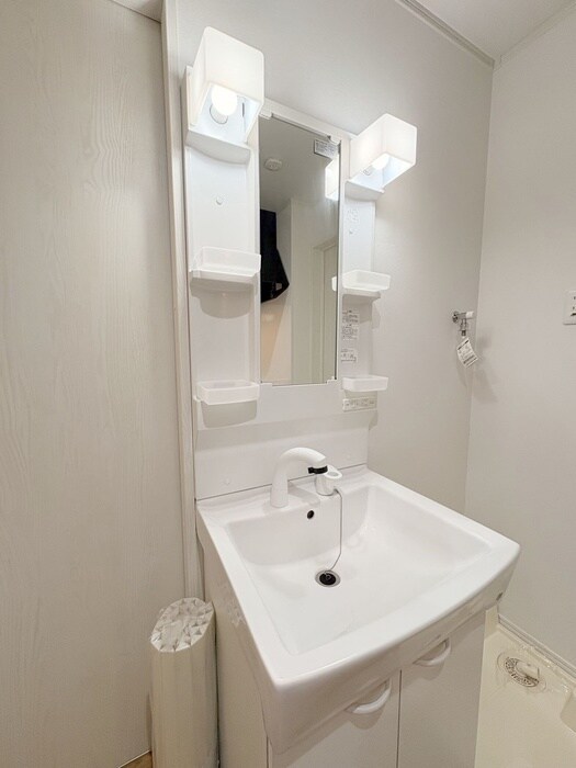 物件内観写真15　(洗面)