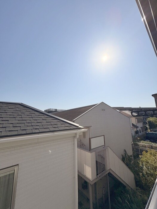 物件内観写真17　(室内からの展望)