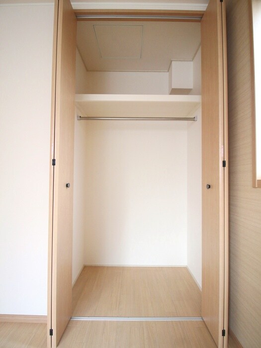 物件内観写真10　(収納)