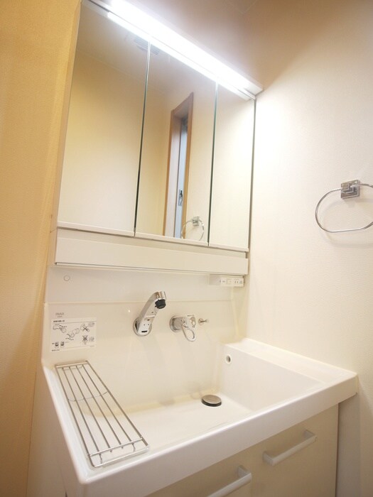 物件内観写真12　(洗面)