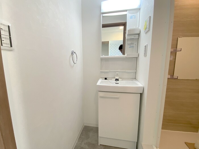 物件内観写真11　(洗面)