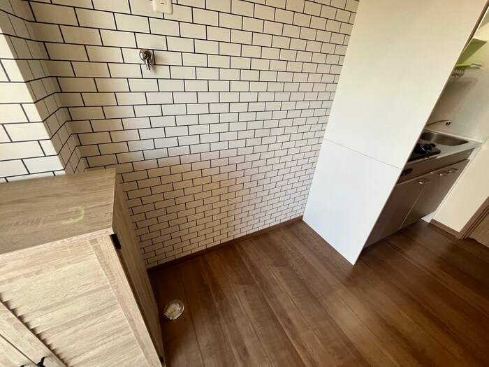 物件内観写真12　(洗濯機置場)