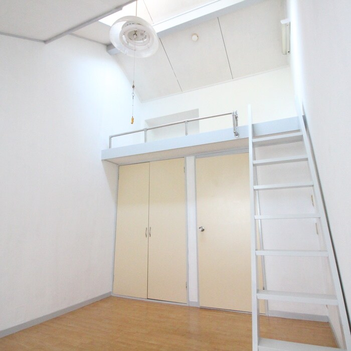 物件内観写真9　(居室)