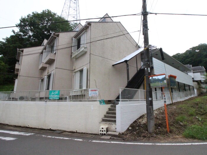 物件外観写真5　(外観写真)