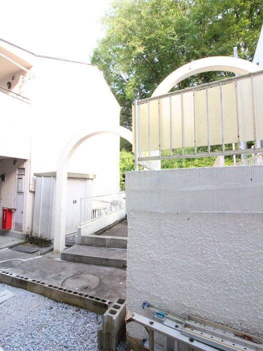 物件内観写真15　(室内からの展望)