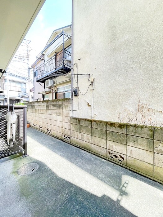 物件内観写真19　(室内からの展望)