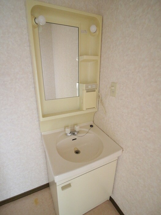 物件内観写真9　(洗面)