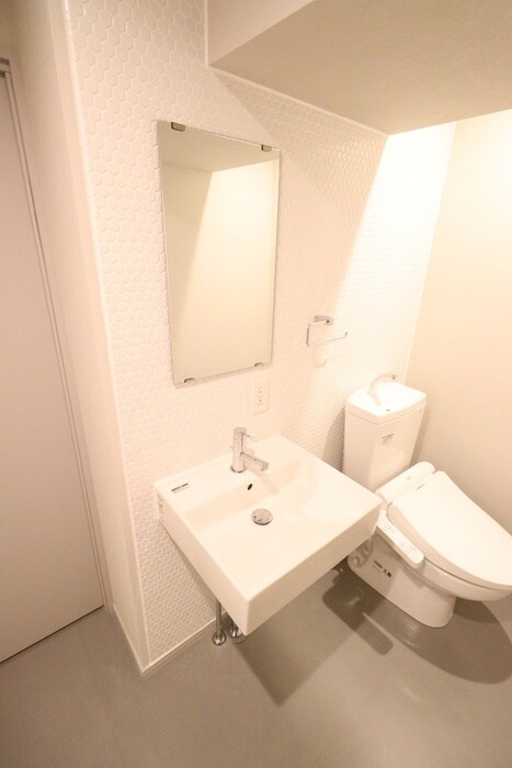 物件内観写真11　(洗面)