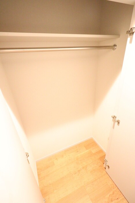 物件内観写真15　(収納)