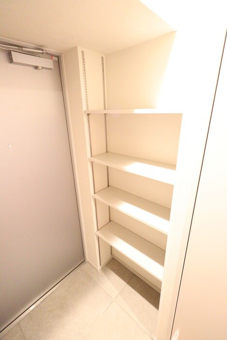 物件内観写真18　(靴箱)