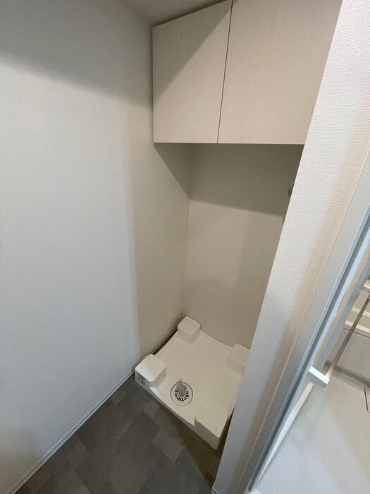 物件内観写真12　(洗濯機置場)