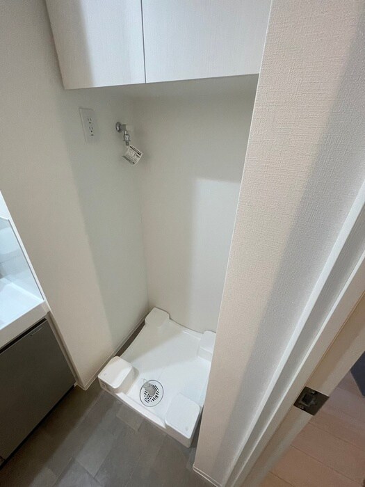 物件内観写真12　(洗濯機置場)