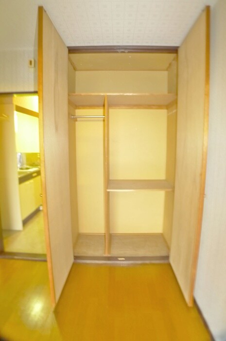 物件内観写真5　(収納)