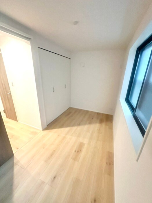 物件内観写真8　(内観写真)