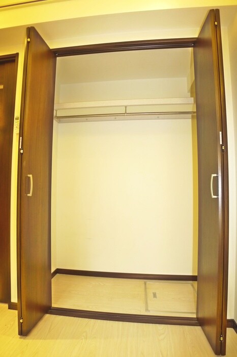 物件内観写真11　(収納)