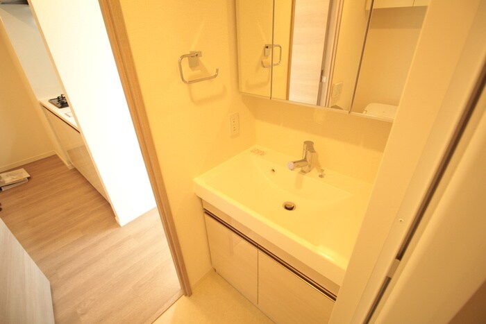 物件内観写真11　(洗面)