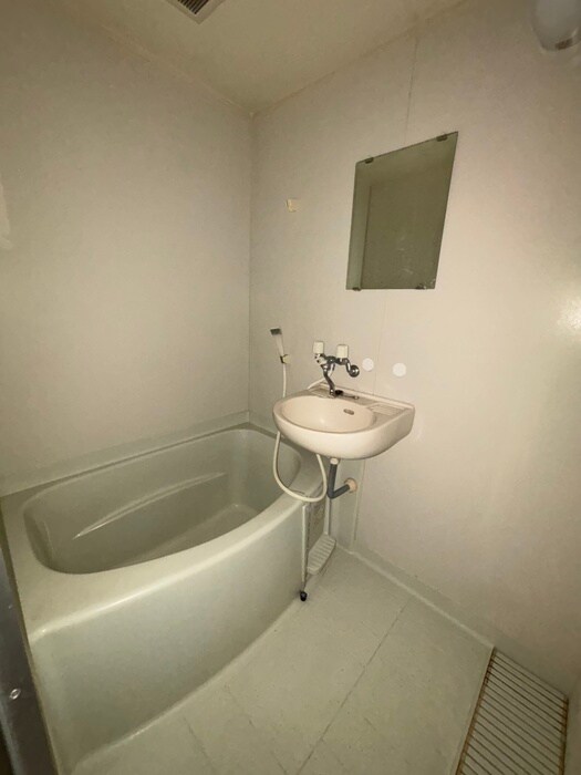 物件内観写真9　(バス／シャワールーム等)