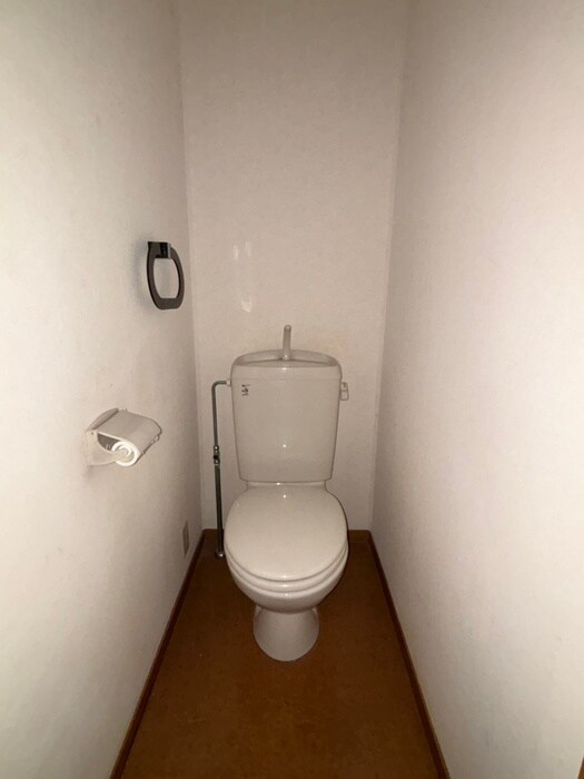 物件内観写真10　(トイレ)