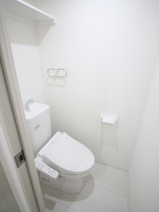 物件内観写真13　(トイレ)